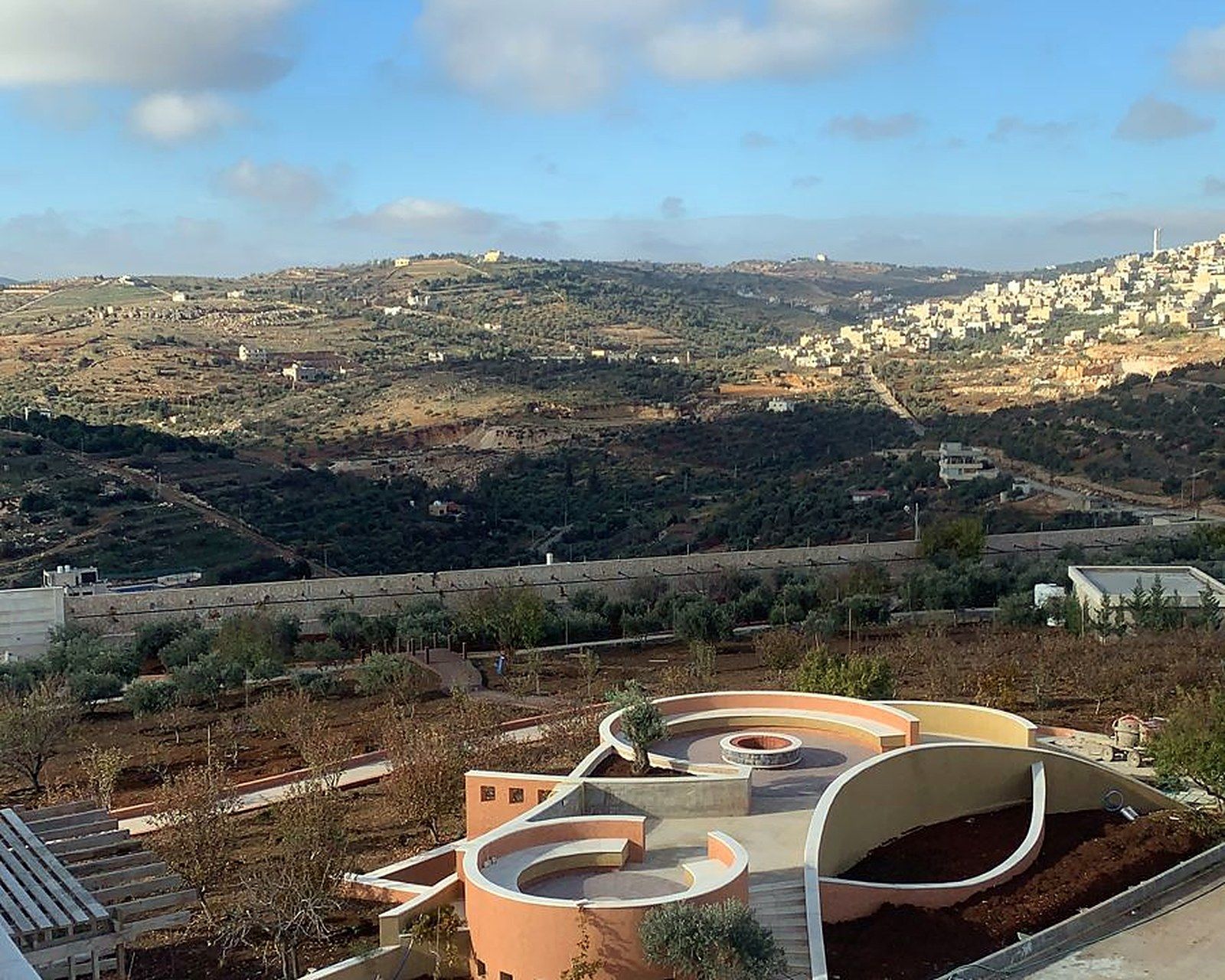 Circular amphitheatre